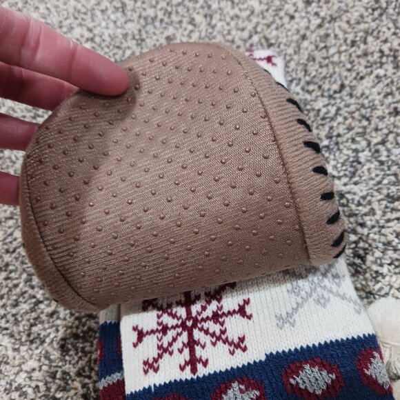 Muk Luk slipper socks with grips - Picture 4 of 7